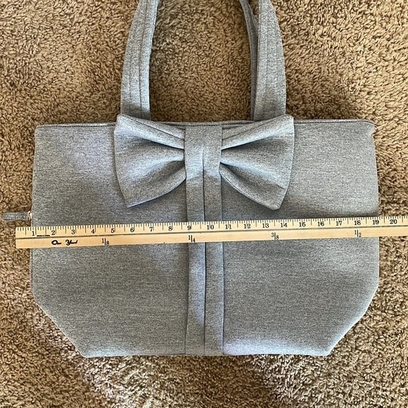Stella & Dot Crush It Bow Tote - Grey NWOT - Picture 7 of 8